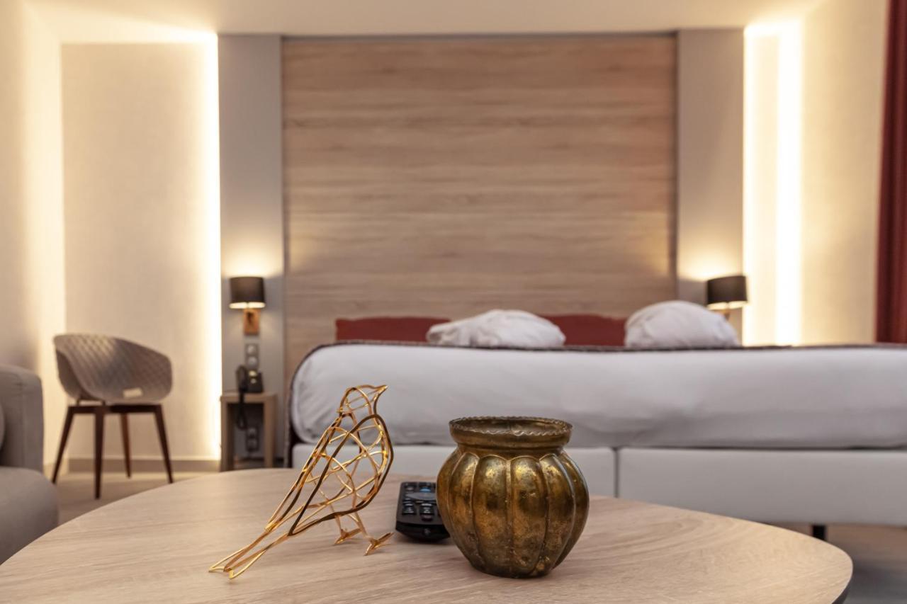 Logis Hotel Relais Saint Jacques - Chateauroux Deols Bagian luar foto