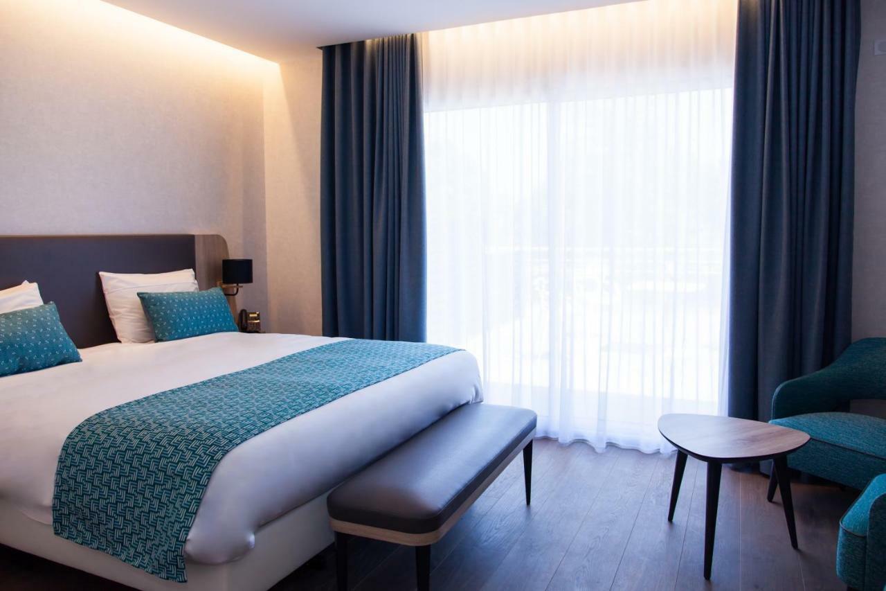 Logis Hotel Relais Saint Jacques - Chateauroux Deols Bagian luar foto